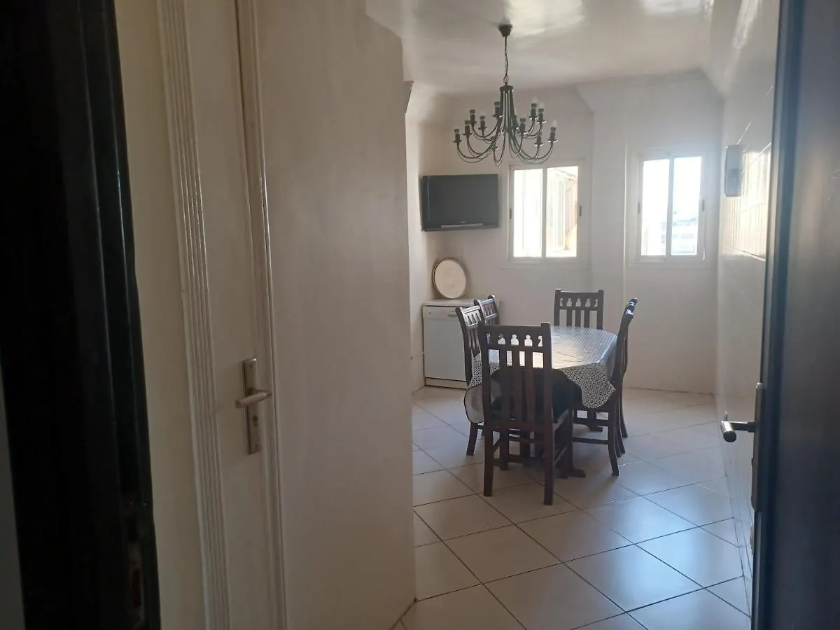 Grand Appartement Lumineux Avec Balcon & Parking Ideal Familles Et Pro Casablanca